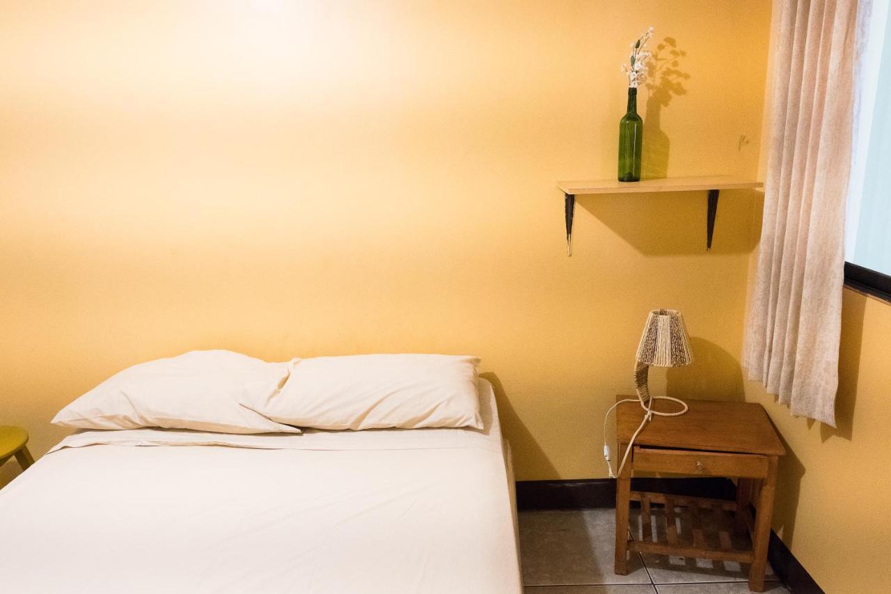 Hostel Nucapacha Guayaquil Extérieur photo