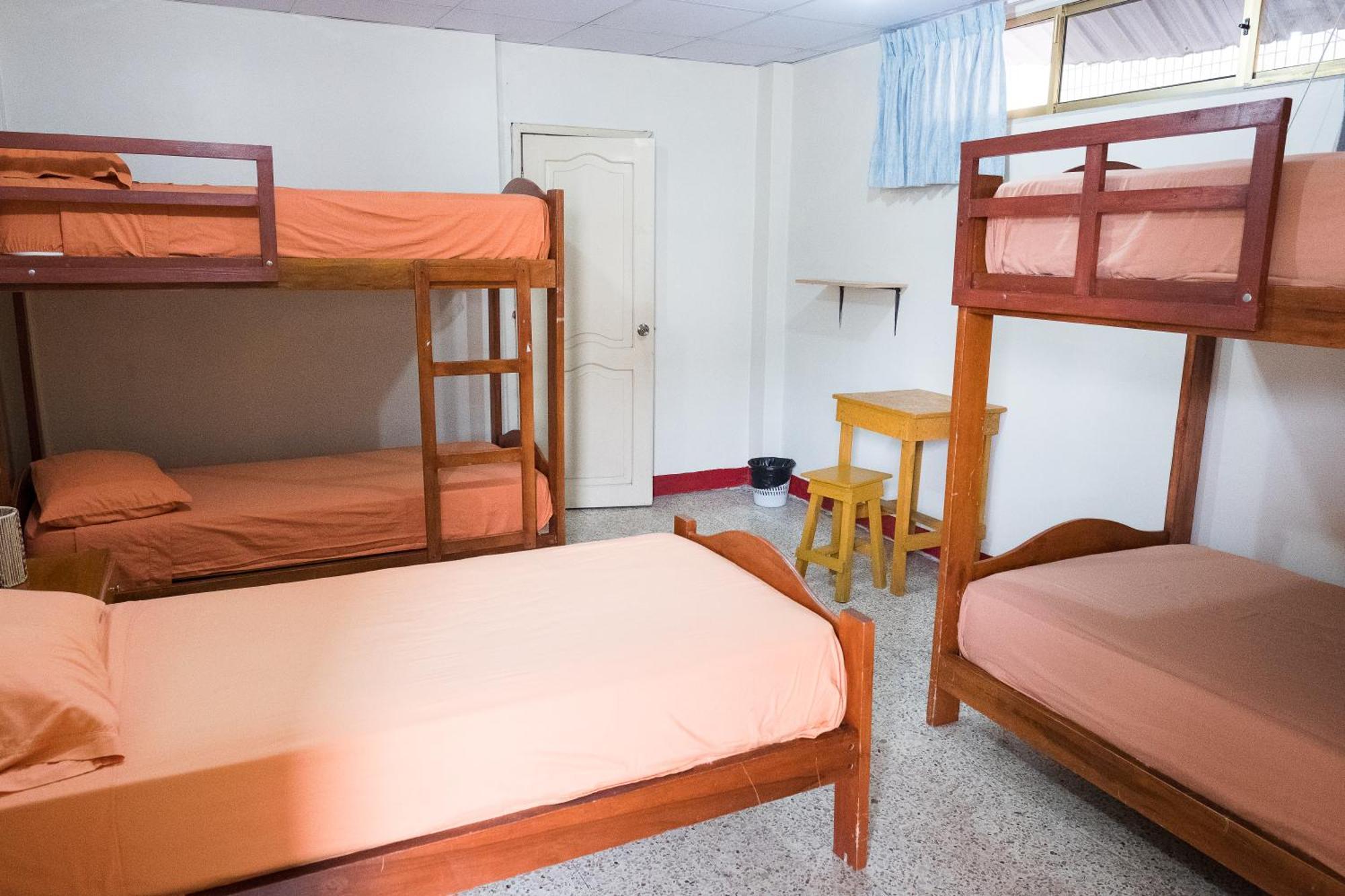 Hostel Nucapacha Guayaquil Extérieur photo