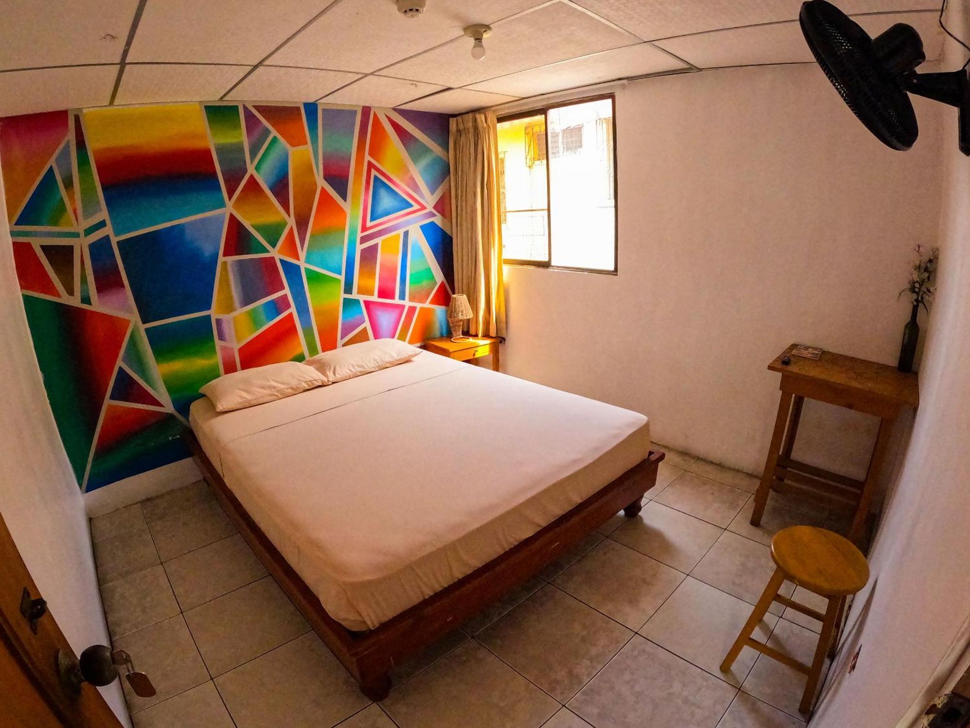 Hostel Nucapacha Guayaquil Extérieur photo
