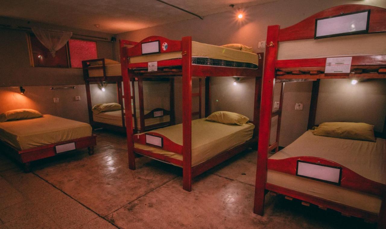 Hostel Nucapacha Guayaquil Extérieur photo